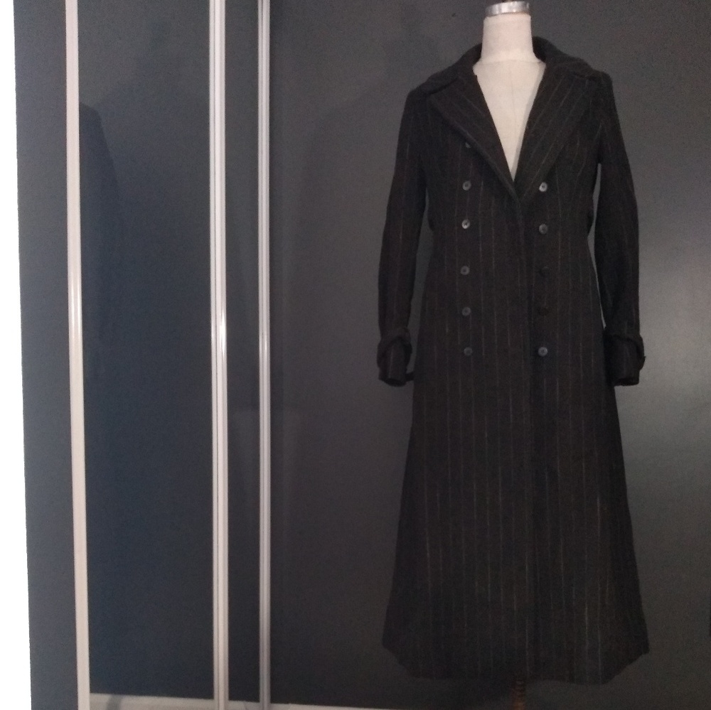 Full length military coat - Picture 5 of 6